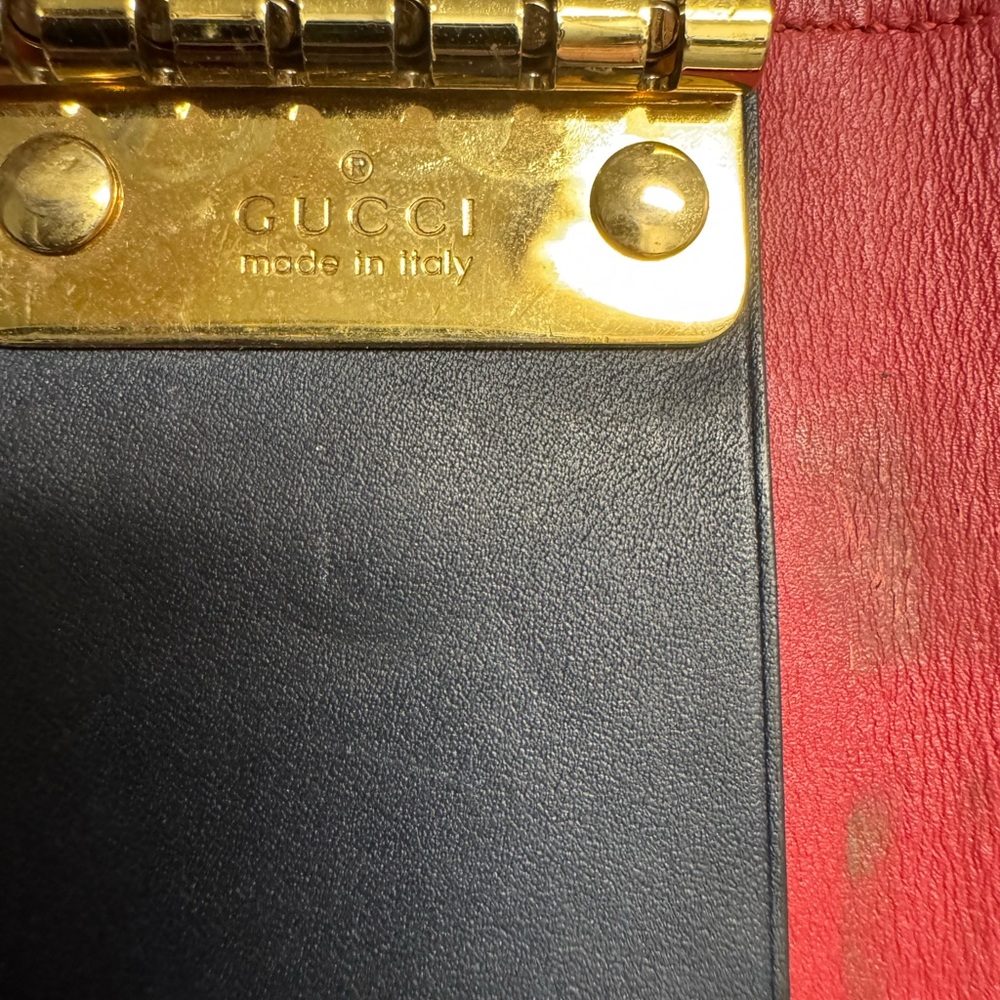 Rare Gucci Beige Key Holder with Bow Accent - Picture 10 of 10